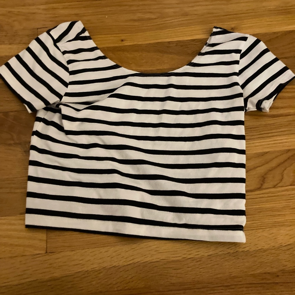 crop top